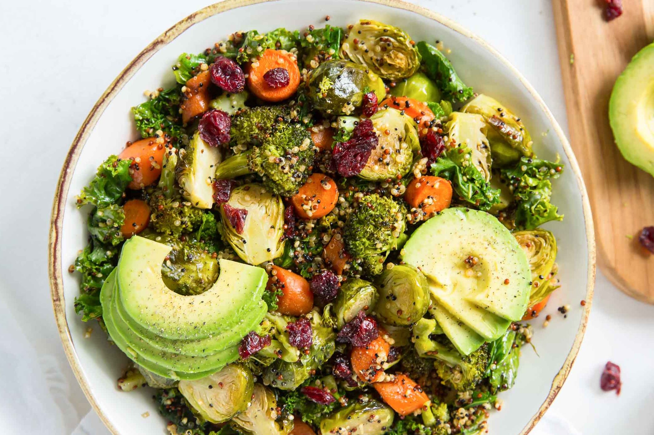 5 Fun and Flavorful Vegan Salad Recipes for the Summer